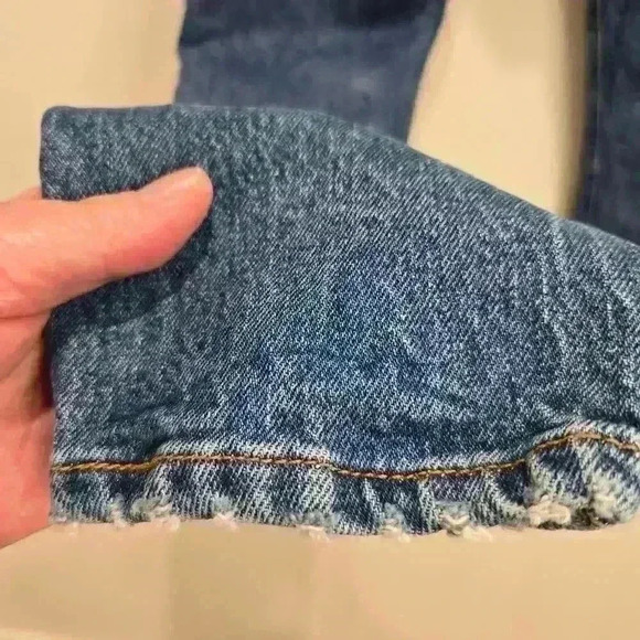 Levi's Women's 501 S Button-fly 25x37 Skinny Jeans Made in the USA - Picture 10 of 16